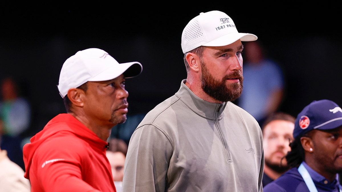 Tiger Woods y Travis Kelce