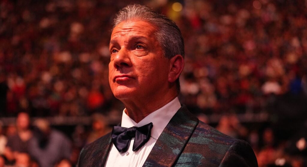 Bruce Buffer celebra 30 años con UFC en UFC Houston