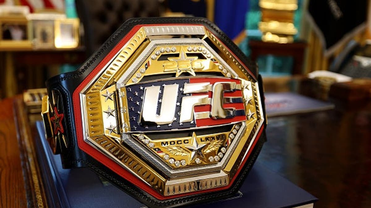 El cinturón del campeonato UFC Freedom 250 está en exhibición en la Oficina Oval de la Casa Blanca.